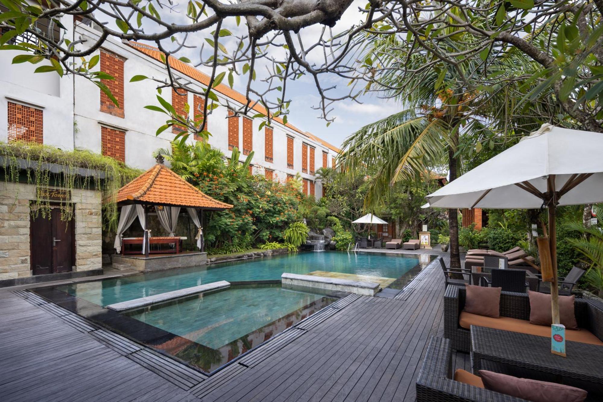 Adi Dharma Hotel Legian Dış mekan fotoğraf