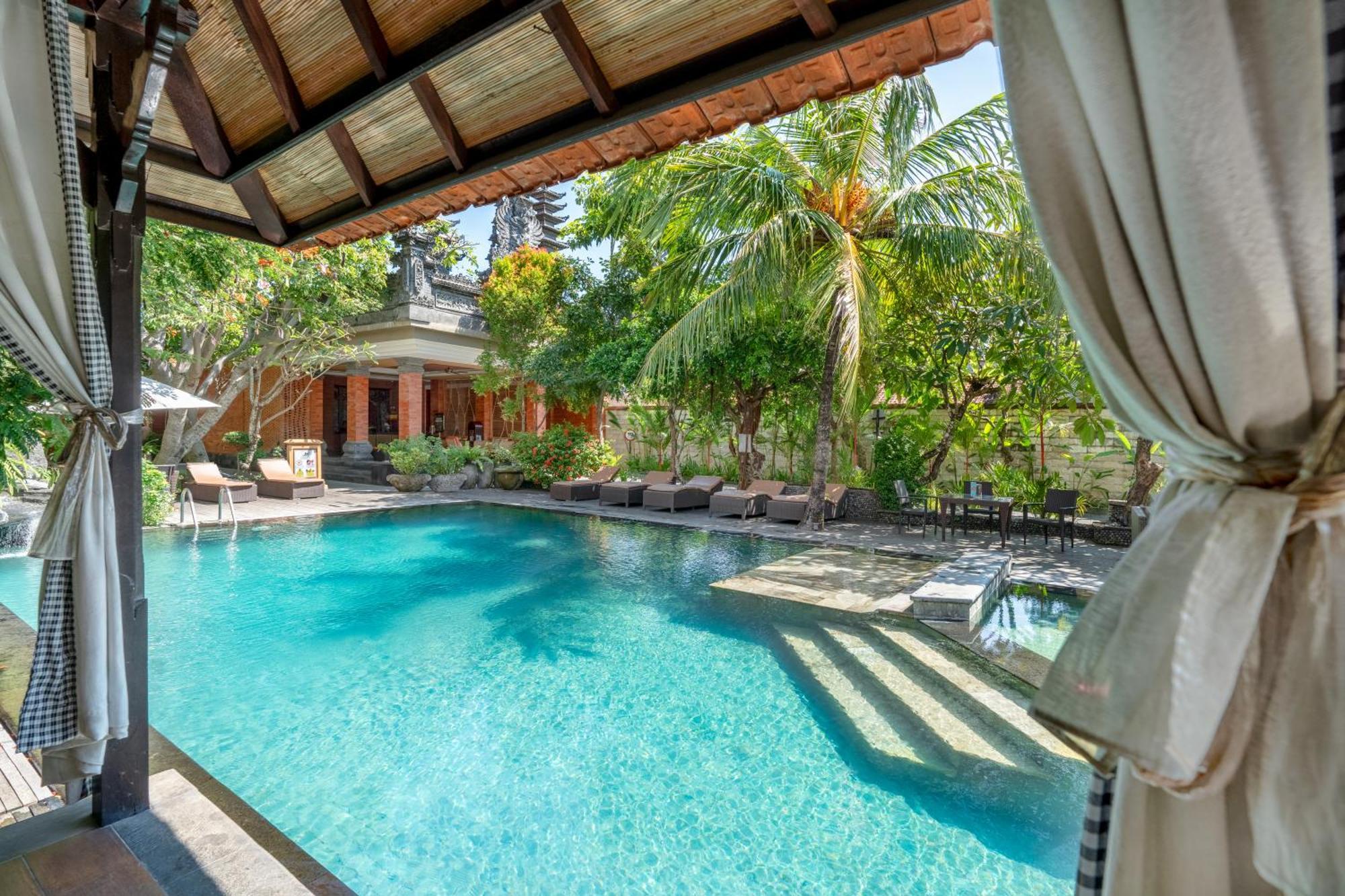 Adi Dharma Hotel Legian Dış mekan fotoğraf